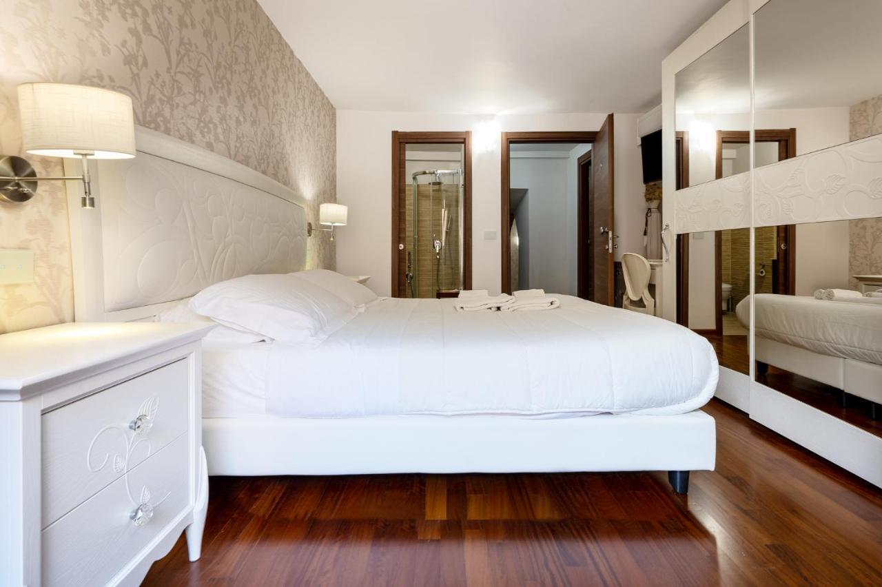 Bed and Breakfast Porta Nazionale Dependance à Noto Extérieur photo